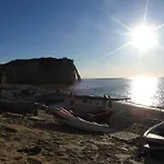 Le Doris Avec Place De Stationnement Privee Incluse Appartement Étretat