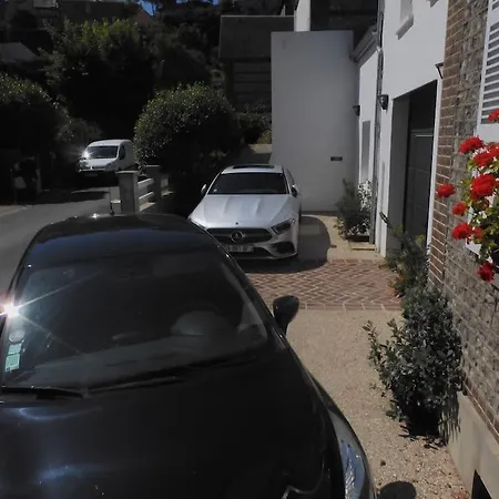 Le Doris Avec Place De Stationnement Privee Incluse * Etretat